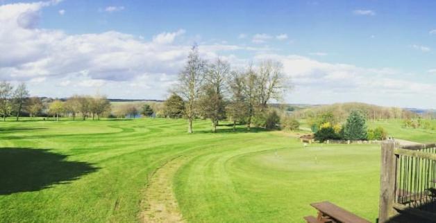 Rutland Water Courtyard Rooms Oakham Bagian luar foto